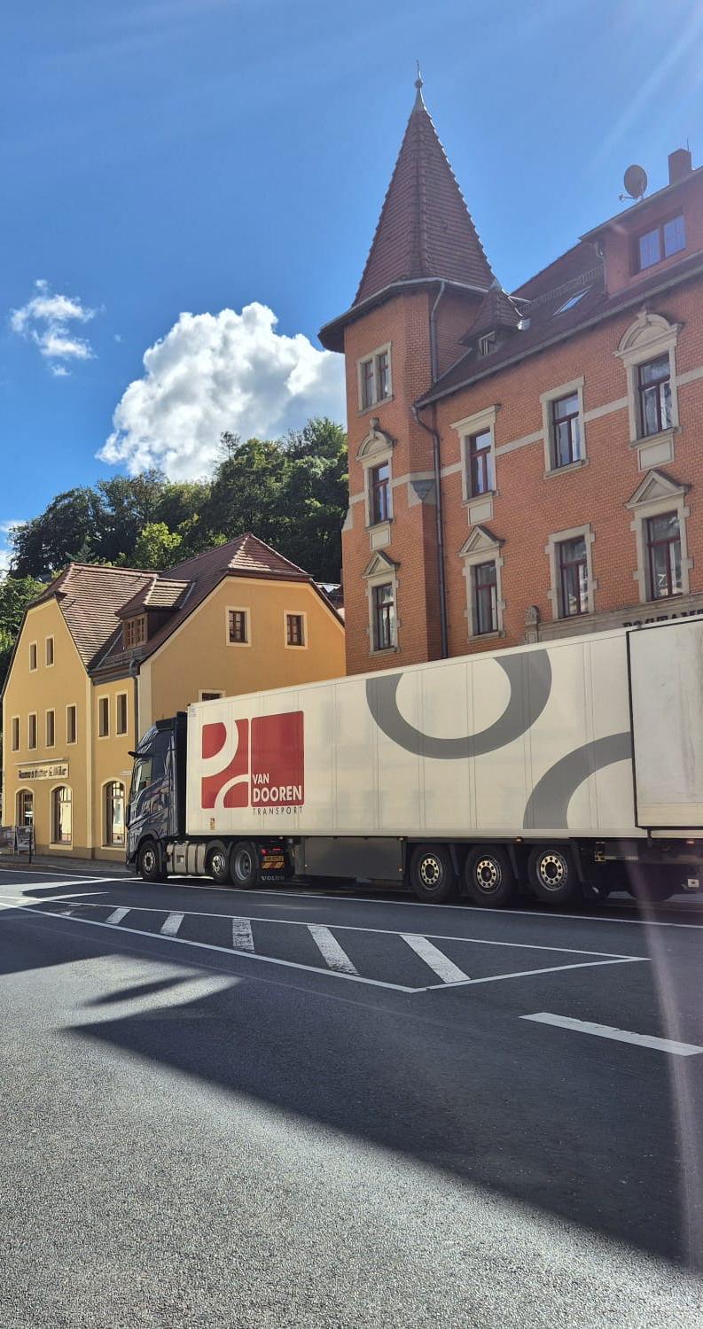 photo 03 09 2025 16 19 52.jpg?1773321808&focus=54.17 78