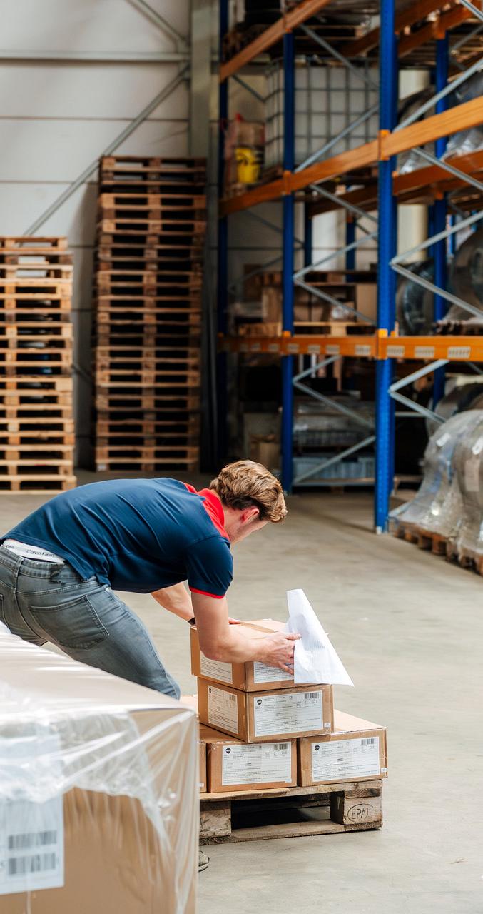 3644 lilian fotografie van dooren transport hillegom fotoshoot 2025 09 19 bewerkt.jpg?1773321989&focus=60.38 68