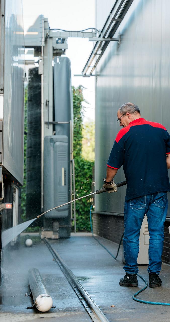 4476 lilian fotografie van dooren transport hillegom fotoshoot 2025 09 19 bewerkt.jpg?1773321790&focus=44.08 84