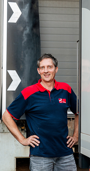 3685 lilian fotografie van dooren transport hillegom fotoshoot 2025 09 19 bewerkt.jpg?1775199575&focus=40.63 97