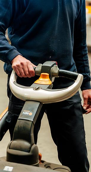 3198 lilian fotografie van dooren transport hillegom fotoshoot 2025 09 19 bewerkt website