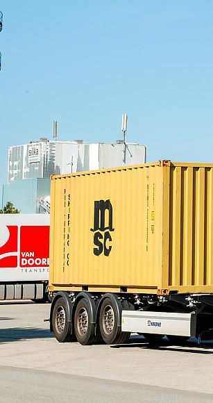 4435 lilian fotografie van dooren transport hillegom fotoshoot 2025 09 19 bewerkt website