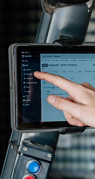 2842 lilian fotografie van dooren logistics lisse fotoshoot 2025 09 19 bewerkt website