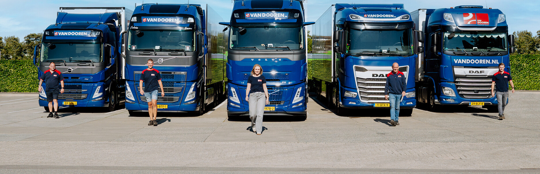 4875 lilian fotografie van dooren transport hillegom fotoshoot 2025 09 19 bewerkt web.jpg?1775199531&focus=48.23 70