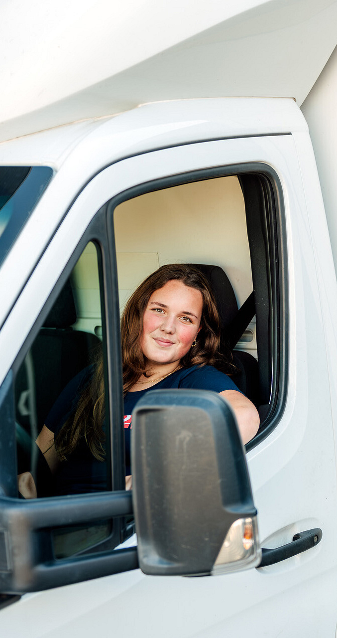 4168 lilian fotografie van dooren transport hillegom fotoshoot 2025 09 19 bewerkt.jpg?1775199597&focus=27.37 53