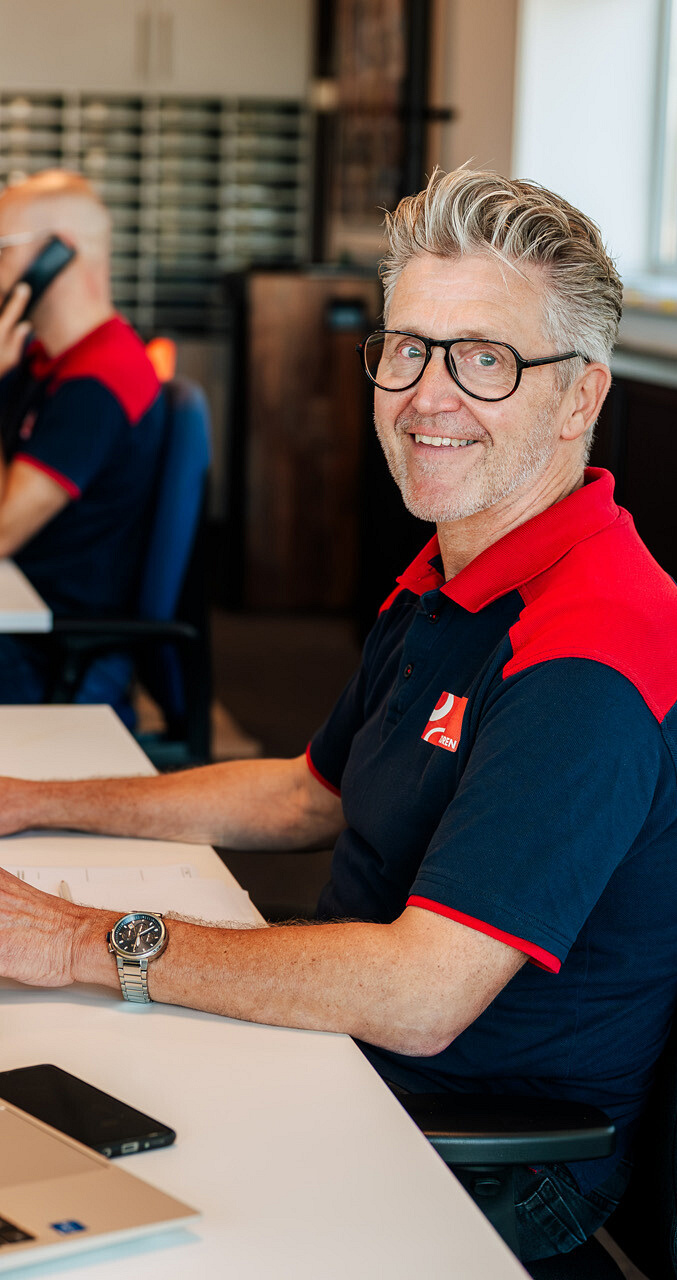 3278 lilian fotografie van dooren transport hillegom fotoshoot 2025 09 19 bewerkt.jpg?1775199560&focus=59.28 71