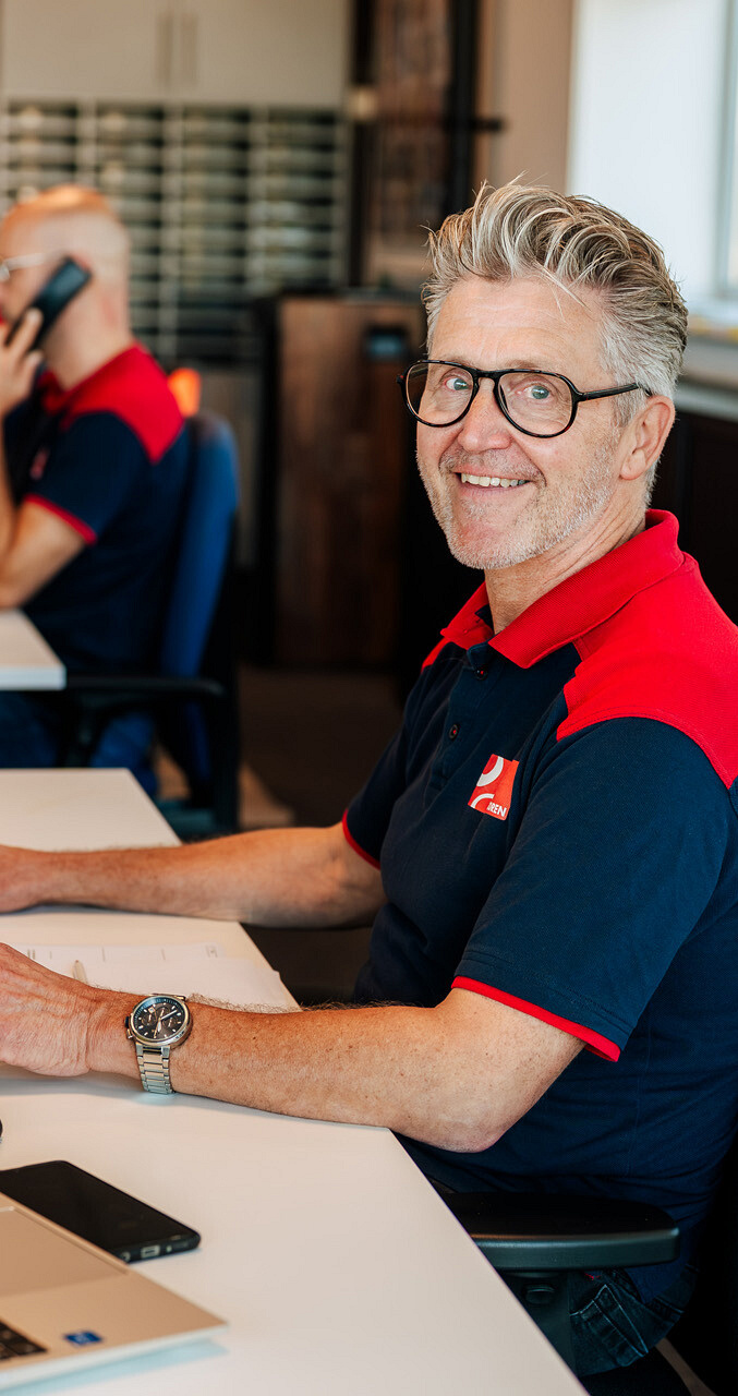 3278 lilian fotografie van dooren transport hillegom fotoshoot 2025 09 19 bewerkt.jpg?1775199600&focus=58.86 82